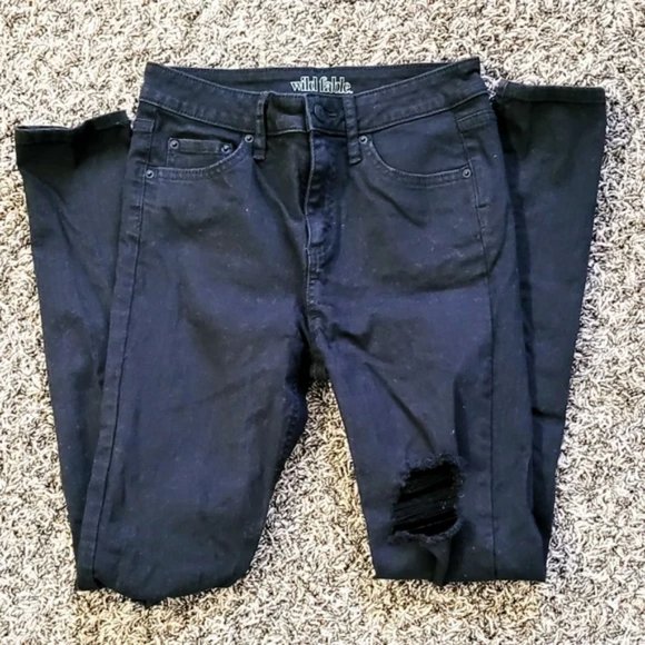 Distressed Black Skinny Jeans - Picture 1 of 5